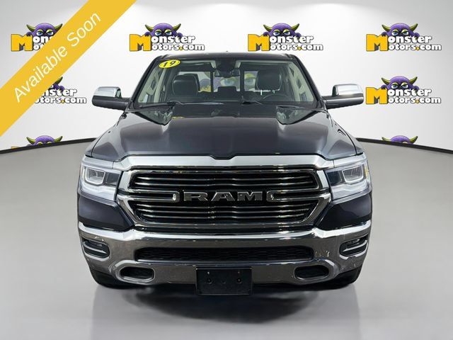 Used 2019 RAM 1500 Laramie w/ Trailer Tow Group AWD/4WD image 2
