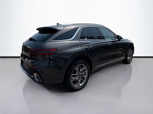Used 2025 Genesis GV70 2.5T AWD/4WD image 5