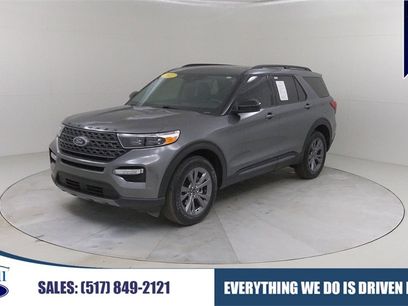 Certified 2022 Ford Explorer XLT w/ Equipment Group 202A