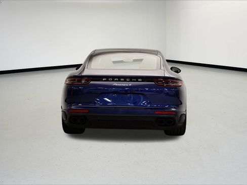 Used 2020 Porsche Panamera 4 image 6