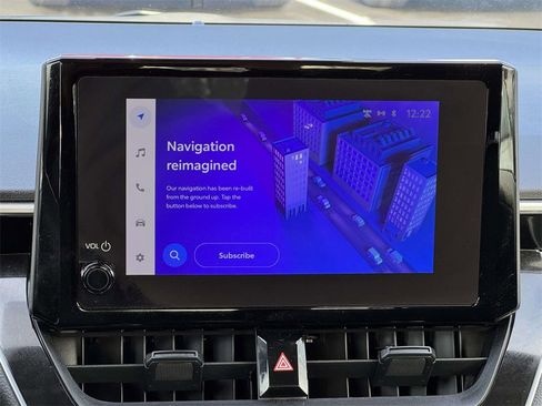 Used 2025 Toyota Corolla LE image 3