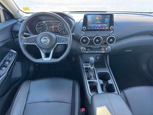 Certified 2023 Nissan Sentra SR w/ SR Premium Package image 18