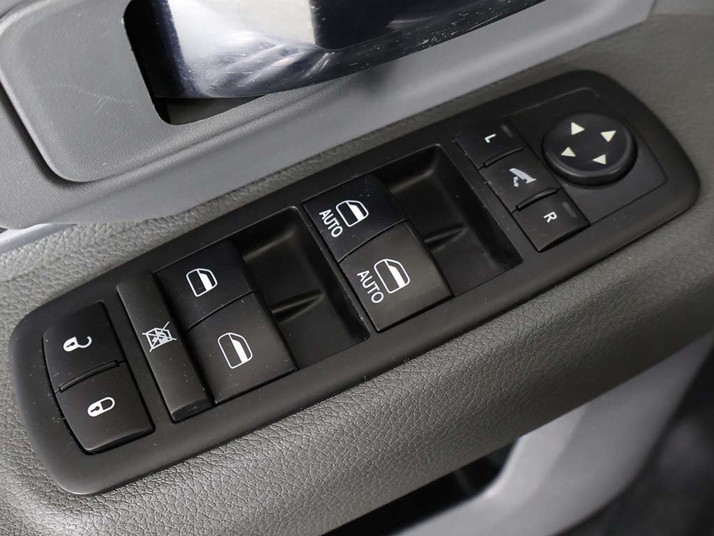 Used 2017 RAM 1500 Big Horn AWD/4WD image 34