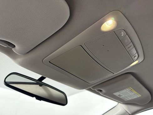 Used 2016 Nissan Altima 2.5 S w/ Power Driver Seat Package image 9