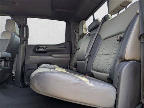 Used 2022 Chevrolet Silverado 1500 ZR2 w/ Technology Package AWD/4WD image 19