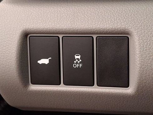 Used 2024 Honda Pilot Touring image 25