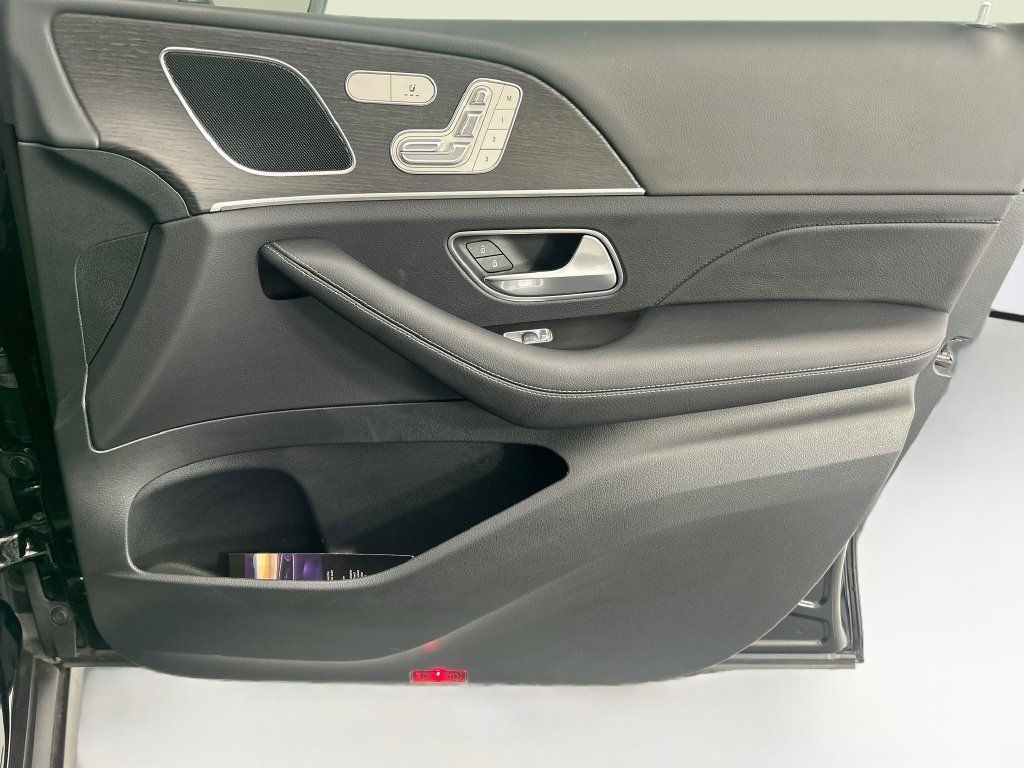 Certified 2026 Mercedes-Benz GLE 350 4MATIC image 24