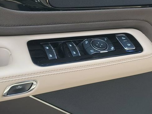 Certified 2023 Lincoln Aviator Reserve w/ Equipment Group 201A AWD/4WD image 10