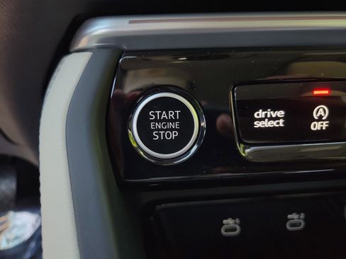 Used 2025 Audi Q5 Premium Plus w/ Premium Plus image 32