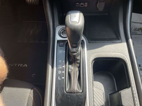 Used 2022 Nissan Sentra SR image 17