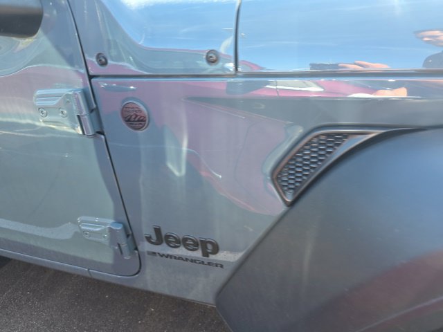 Used 2024 Jeep Wrangler Sport AWD/4WD image 5