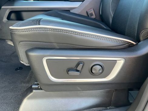 New 2026 RAM 1500 Laramie w/ Night Edition AWD/4WD image 11