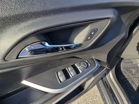 New 2026 Chevrolet Trax LS image 60