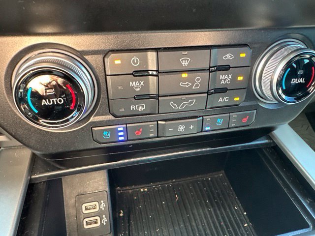 Used 2020 Ford F150 Lariat w/ Equipment Group 502A Luxury AWD/4WD image 24