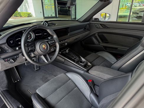 Used 2024 Porsche 911 Targa 4 GTS AWD/4WD image 20