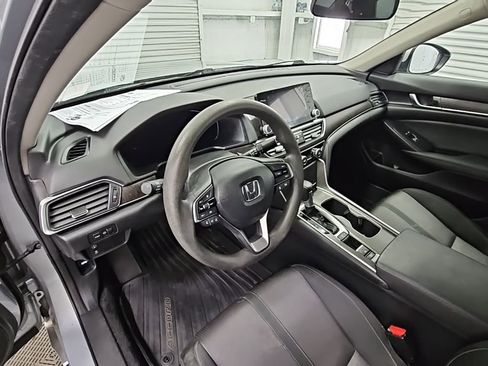 Used 2020 Honda Accord EX image 12