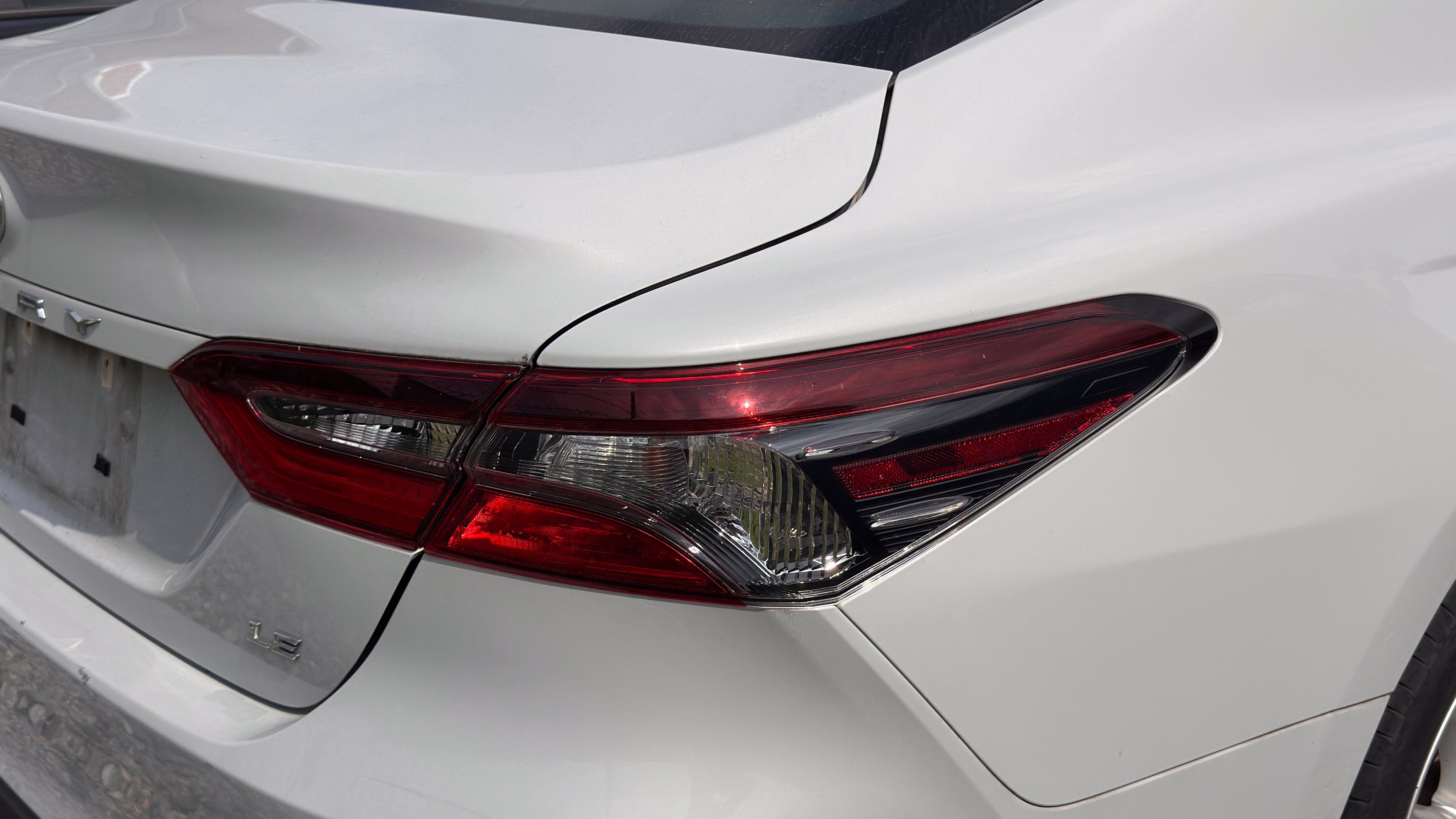 Used 2023 Toyota Camry LE FWD image 4