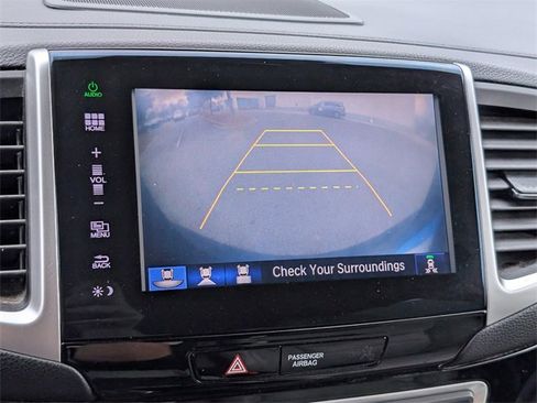 Used 2016 Honda Pilot Elite image 20