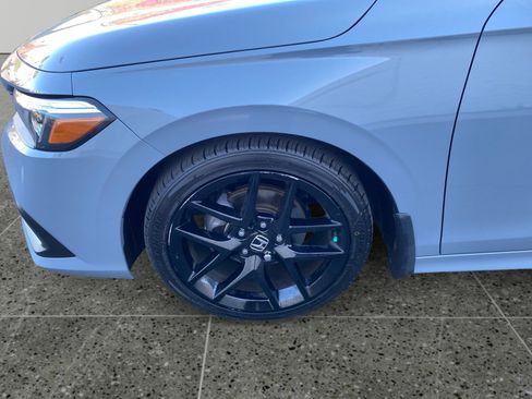 Used 2022 Honda Civic Sport image 14