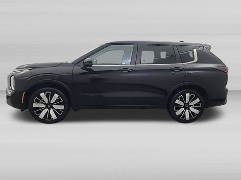 Used 2025 Mitsubishi Outlander SE AWD/4WD image 7