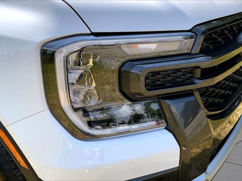 Used 2025 Ford Ranger XLT w/ Equipment Group 301A High RWD image 27