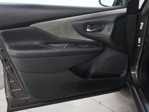 Used 2018 Nissan Murano SL w/ Moonroof Package AWD/4WD image 21
