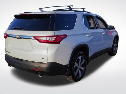 Certified 2019 Chevrolet Traverse LT w/ LT Premium Package AWD/4WD image 7