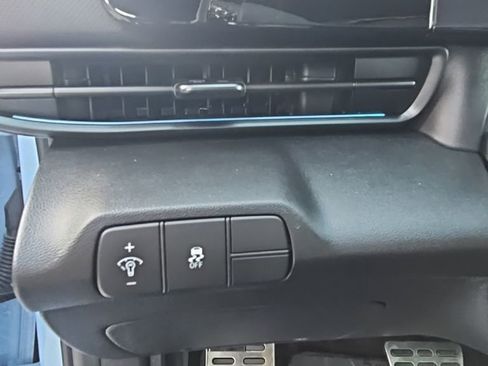 Used 2024 Hyundai Elantra N FWD image 15