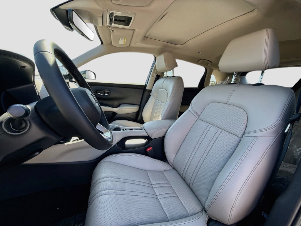 New 2027 Honda HR-V EX-L image 13