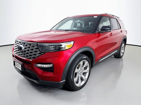 Used 2020 Ford Explorer Platinum w/ Premium Technology Package AWD/4WD image 3