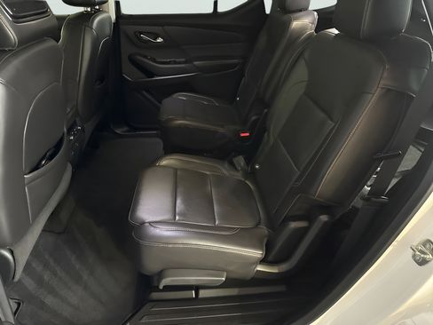 Used 2020 Chevrolet Traverse Premier w/ Redline Edition AWD/4WD image 7