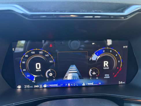 New 2026 Chevrolet Colorado ZR2 w/ Technology Package AWD/4WD image 22