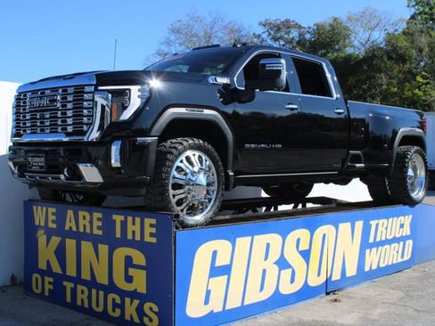 Used 2024 GMC Sierra 3500 Denali w/ Denali Reserve Package image 1