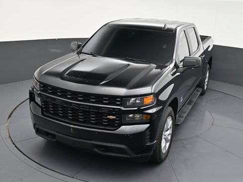 Used 2022 Chevrolet Silverado 1500 Custom RWD image 18
