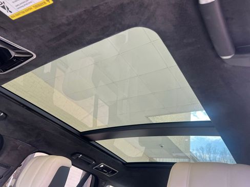 Used 2021 Land Rover Range Rover Westminster Edition image 17