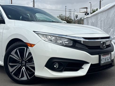 Used 2017 Honda Civic EX-T image 6