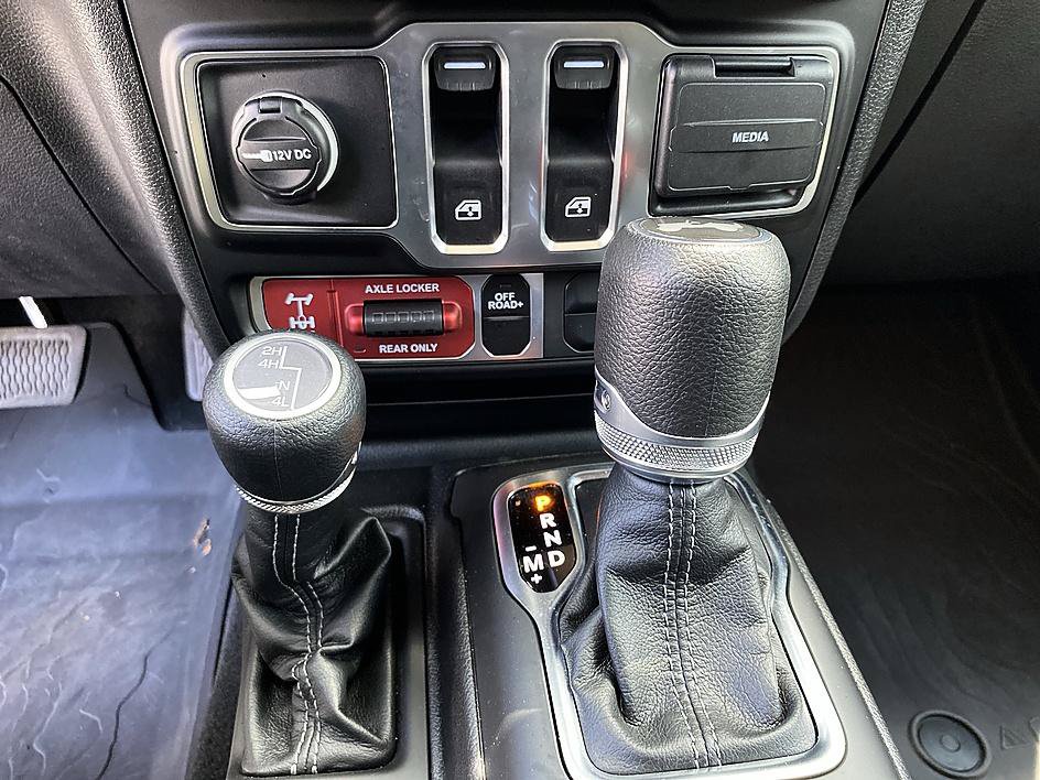 Used 2026 Jeep Wrangler Sport AWD/4WD image 27