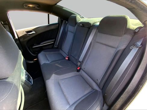 Used 2022 Dodge Charger SXT RWD image 21