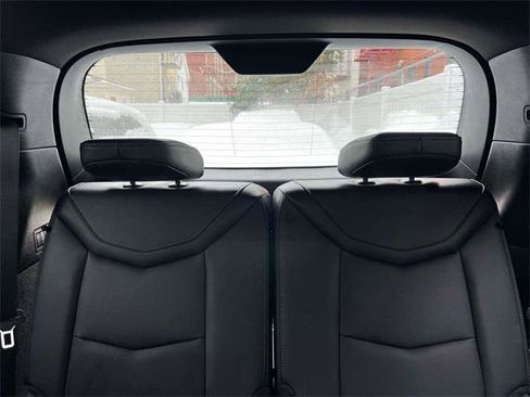 Used 2024 Cadillac XT6 Premium Luxury image 10