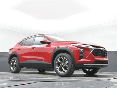 New 2026 Chevrolet Trax LT w/ Driver Confidence Package image 40