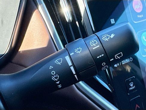 Used 2021 Subaru Outback Touring w/ Popular Package #2 image 13