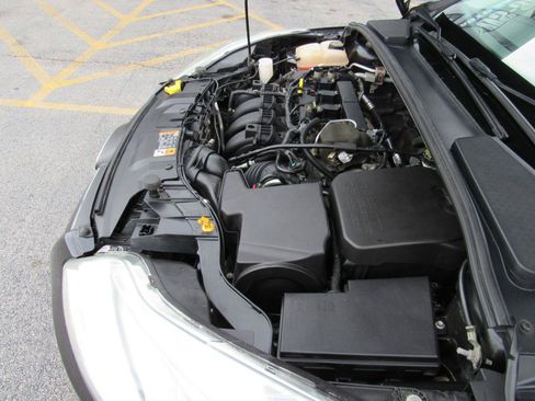 Used 2014 Ford Focus SE FWD image 42