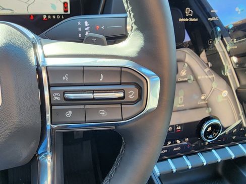 New 2026 GMC Terrain Elevation w/ Elevation Premium Package image 21