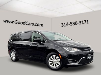 Used 2019 Chrysler Pacifica Touring Plus