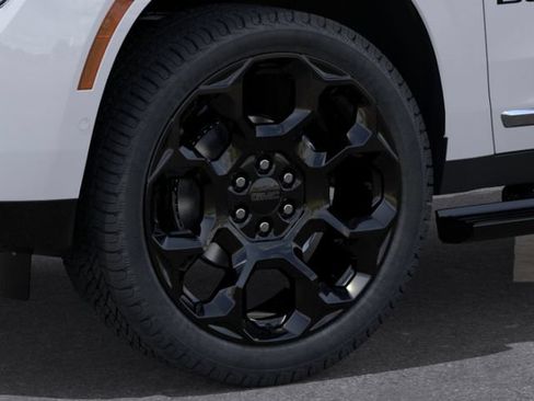 New 2026 GMC Yukon Denali w/ Denali Reserve Package AWD/4WD image 10
