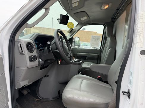 Used 2023 Ford E-350 and Econoline 350 Super Duty w/ Power Windows & Locks Group RWD image 5