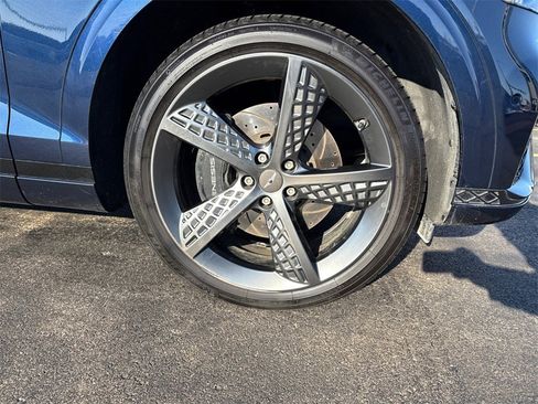 Used 2022 Genesis GV70 3.5T Sport w/ Sport Prestige Package image 13