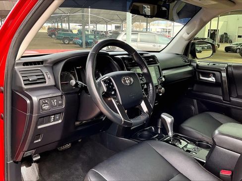 Used 2023 Toyota 4Runner TRD Off-Road Premium w/ Moonroof Package image 17