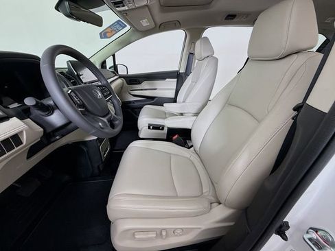 Used 2026 Honda Odyssey EX-L image 6