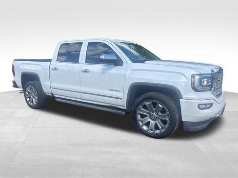 Used 2018 GMC Sierra 1500 Denali w/ Denali Ultimate Package image 5